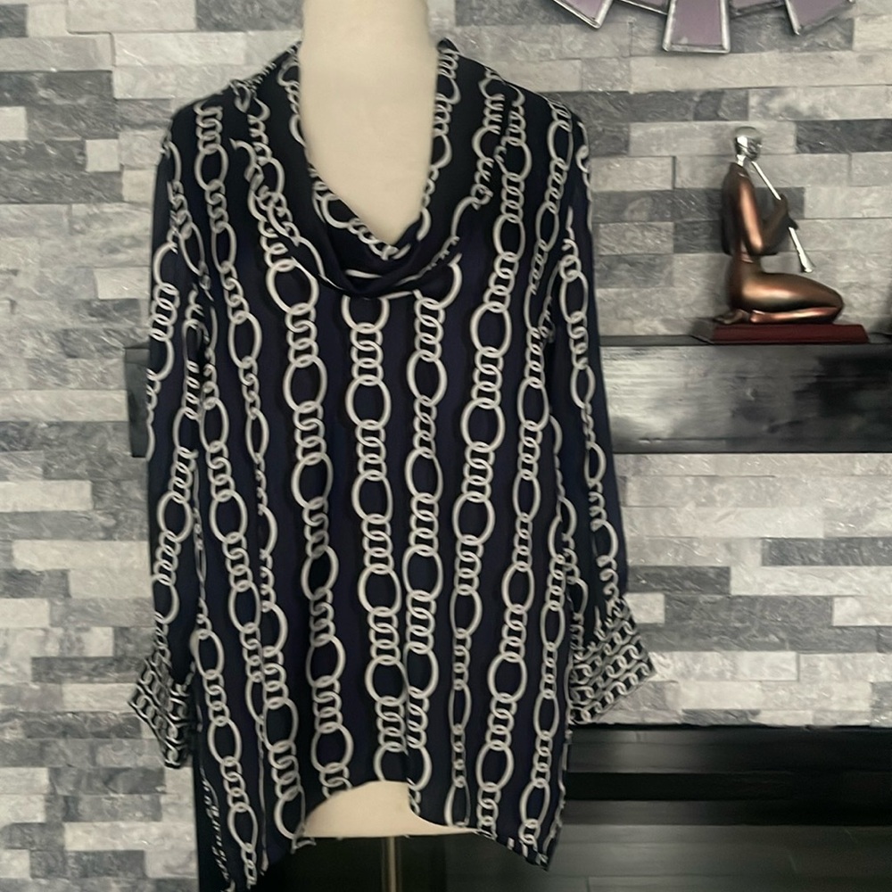 Zara Womens Blouse Shirt SMALL Navy Blue White Geometric